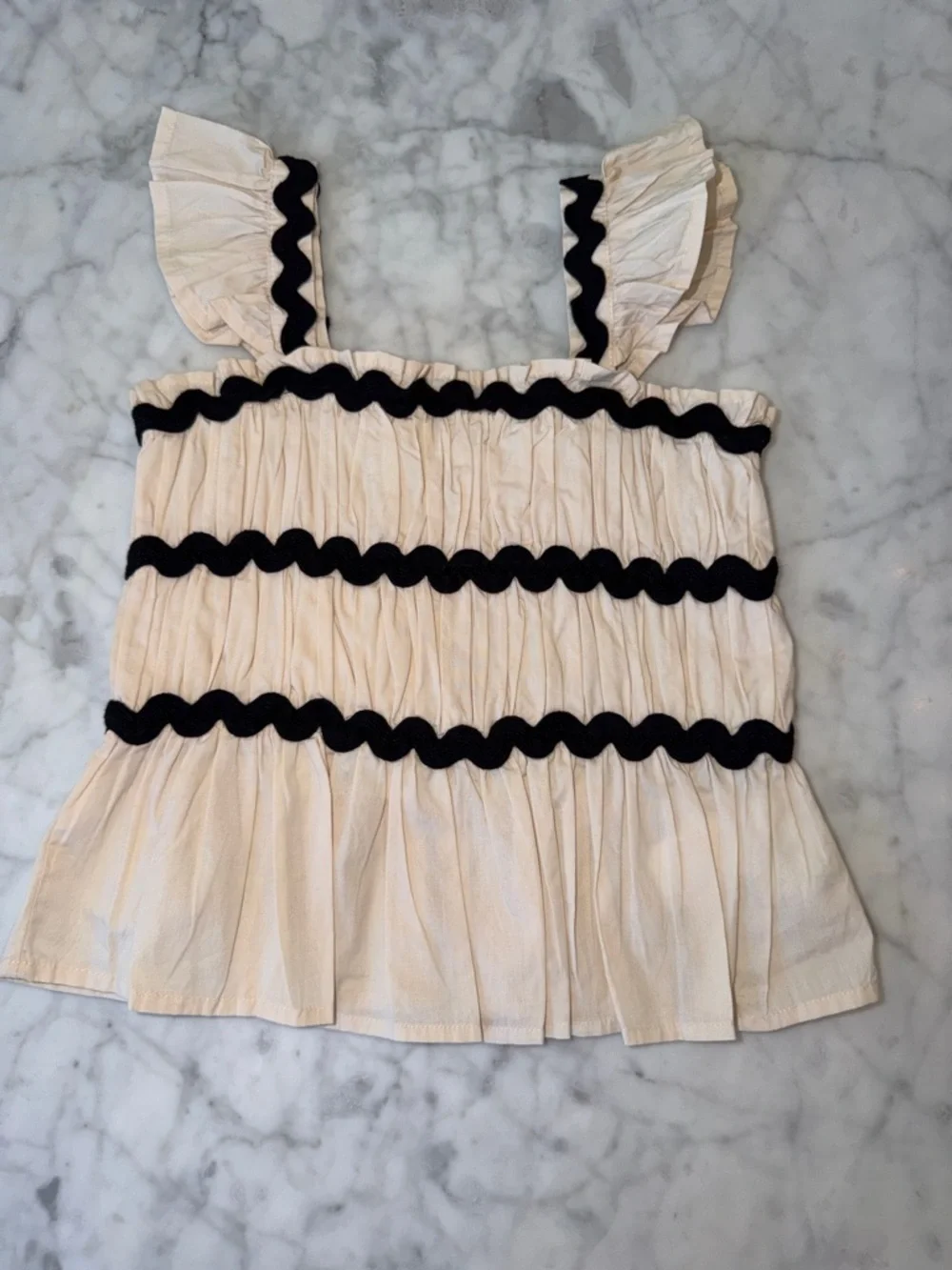 NWT Zara Cream Set with Black Trim Kids Matching Top and Pants 3Y